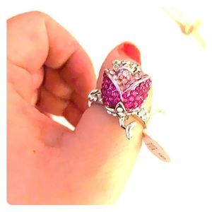 NWT Pink Crystal Rose Silver Statement Ring